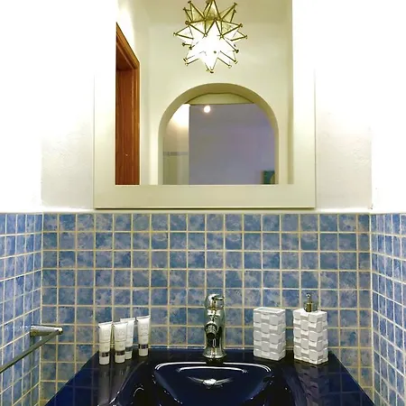 Concha De Mar Puerto del Carmen (Lanzarote)